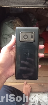 Sharp AQUOS R6 (usd)